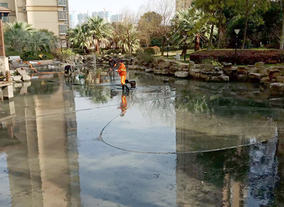 林口景观池淤泥清理